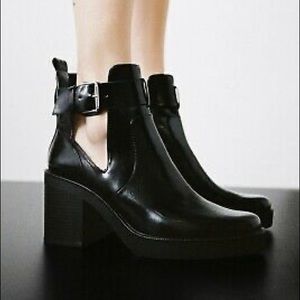 Zara 2021 Block Heel Black Patent Ankle Boots